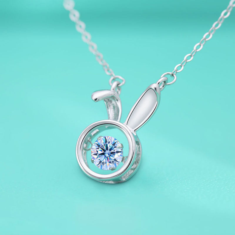 Delicate Daisy Necklace