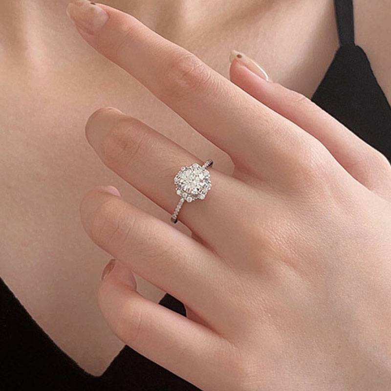 Abi Moissanite Ring