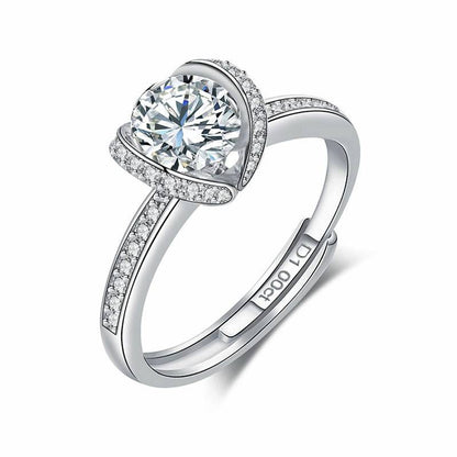 Yana Moissanite Ring